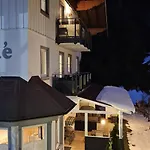 Gaestehaus Amade *
