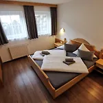 Gaestehaus Amade Флахау