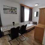 Gaestehaus Amade Апартаменти