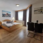 Gaestehaus Amade * Флахау