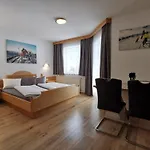 Gaestehaus Amade Апартаменти *