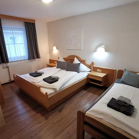 아파트 Gaestehaus Amade