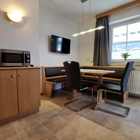 Gaestehaus Amade Flachau