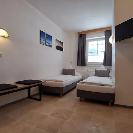 Gaestehaus Amade 플라차우