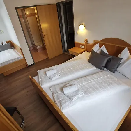 Gaestehaus Amade