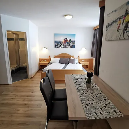 Apartamento Amadé *