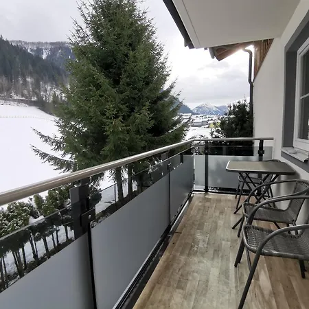 Gaestehaus Amade 아파트 *
