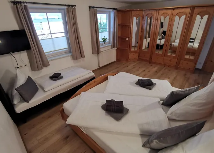 Gaestehaus Amade * 플라차우