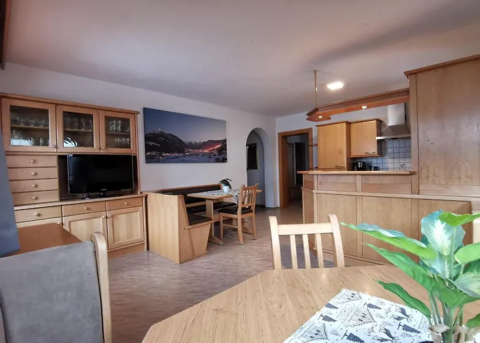 아파트 Gaestehaus Amade 플라차우